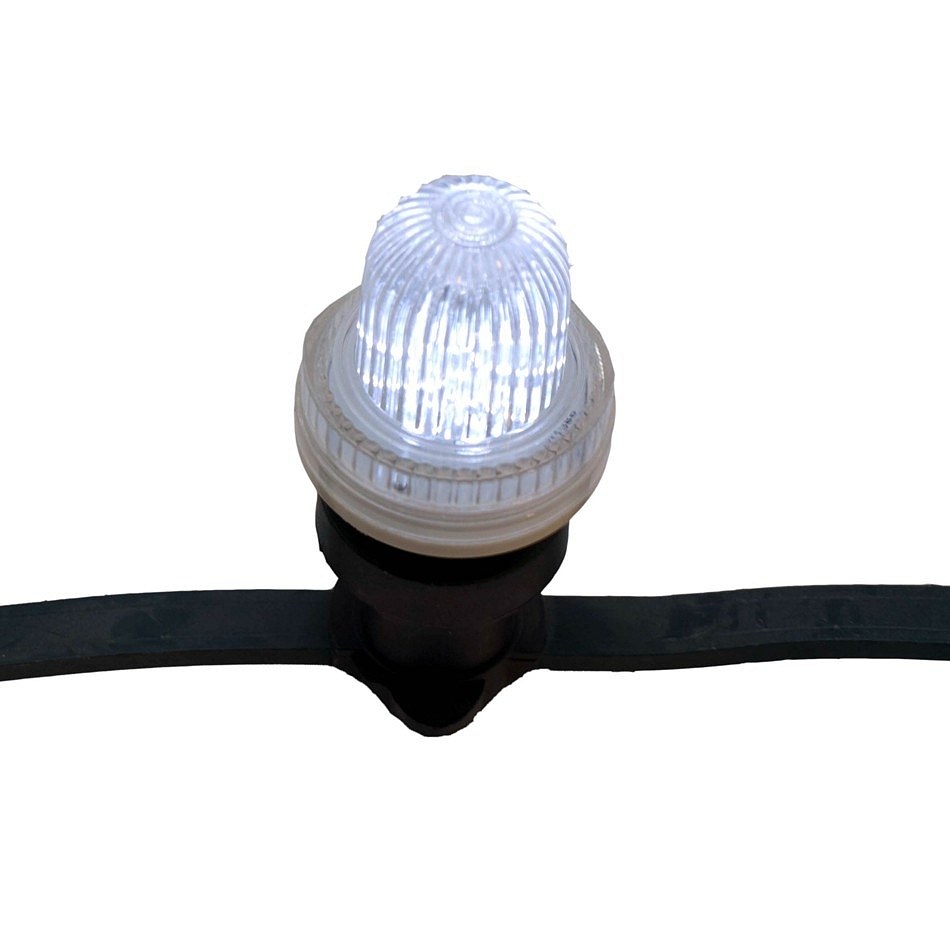 LED žárovka FLASH, ledově bílá, patice B22